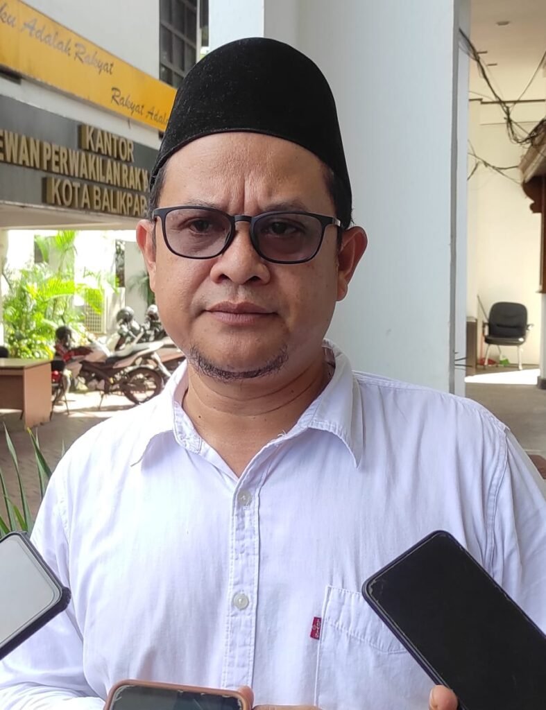 DPRD Balikpapan Minta Pemkot Ambil Tindakan Terkait Tumpahan Minyak PROKALTIM 1 WhatsApp Image 2024 05 27 at 22.25.10 DPRD Balikpapan Minta Pemkot Ambil Tindakan Terkait Tumpahan Minyak PROKALTIM