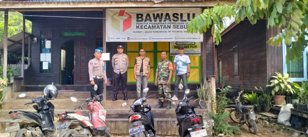WhatsApp Image 2024 06 14 at 22.03.32 Jelang Pilkada 2024, Polsek Sebulu Gelar Patroli Tiga Pilar PROKALTIM