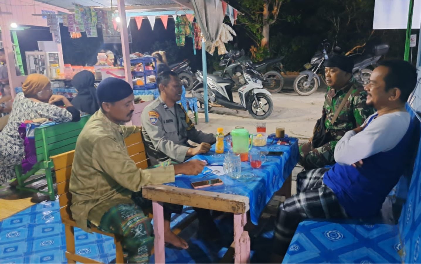 WhatsApp Image 2024 06 19 at 10.20.38 Polsek Sangasanga Polres Kukar Gelar Patroli 3 Pilar Jelang Pilkada 2024 PROKALTIM