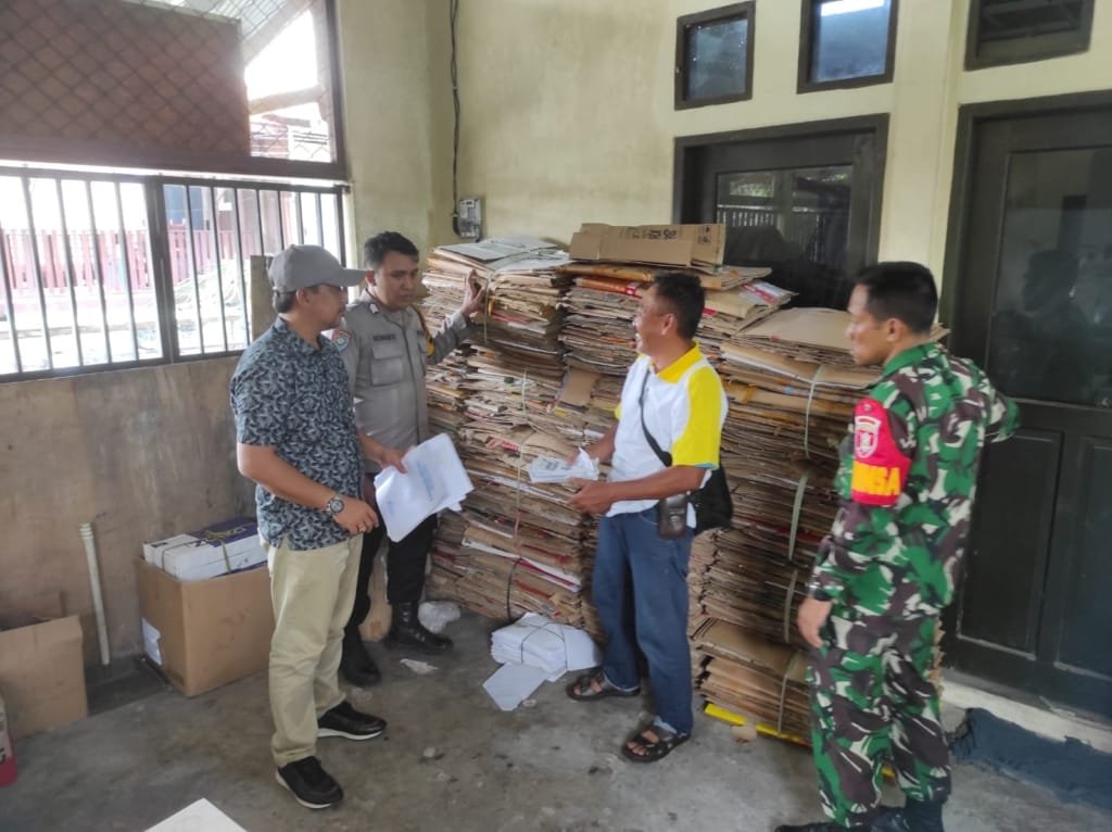 WhatsApp Image 2024 07 13 at 01.22.17 Kelurahan Karang Rejo Gelar Sosialisasi Aktifkan Kembali Bank Sampah di RT 27 Karang Rejo PROKALTIM