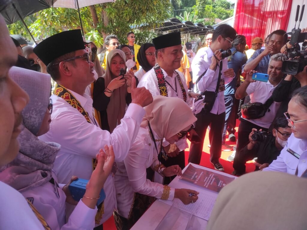 WhatsApp Image 2024 08 29 at 15.35.32 H Rahmad Mas’ud dan Bagus Susetyo yang Pertama Mendaftar Pilkada 2024 PROKALTIM