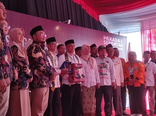 WhatsApp Image 2024 08 29 at 20.37.28 Petahana Rahmad Mas’ud Berpasangan dengan Bagus Susetyo Mendaftar ke KPU, Maju Pilkada Balikpapan 2024 PROKALTIM