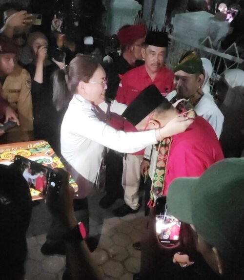 Rendi-Eddy Sampaikan Visi dan Misinya dan Target Presentase Menang 60 Persen PROKALTIM 3 WhatsApp Image 2024 08 30 at 10.18.14 Rendi-Eddy Sampaikan Visi dan Misinya dan Target Presentase Menang 60 Persen PROKALTIM