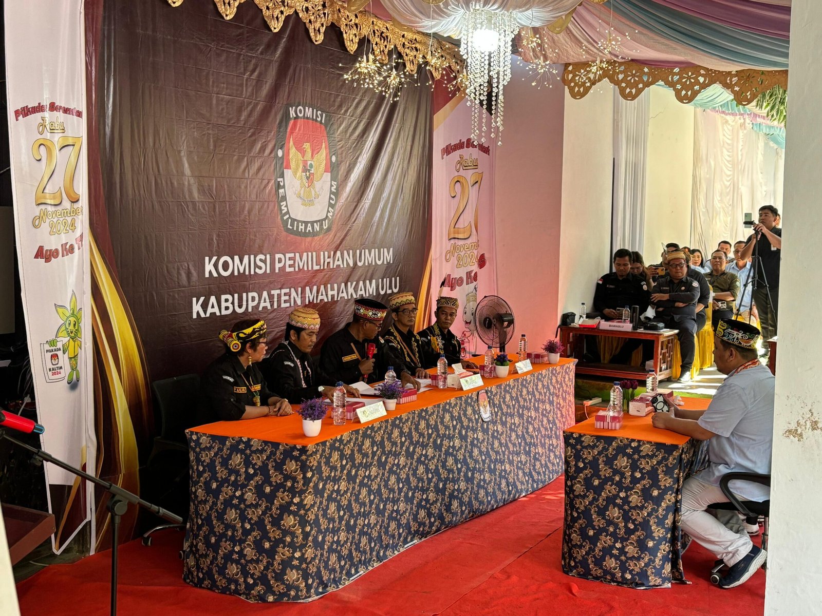 WhatsApp Image 2024 09 05 at 15.49.58 scaled Pengamanan Pendaftaran Bakal Pasangan Calon Bupati dan Wakil Bupati Mahulu pada Pilkada 2024 Berjalan Kondusif PROKALTIM