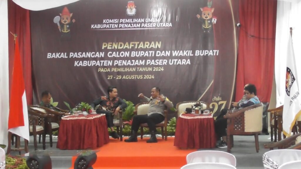 WhatsApp Image 2024 09 05 at 16.02.11 Kapolres PPU Cek Kesiapan Pengamanan Hari Pertama Pendaftaran Bakal Calon Bupati dan Wakil Bupati PROKALTIM