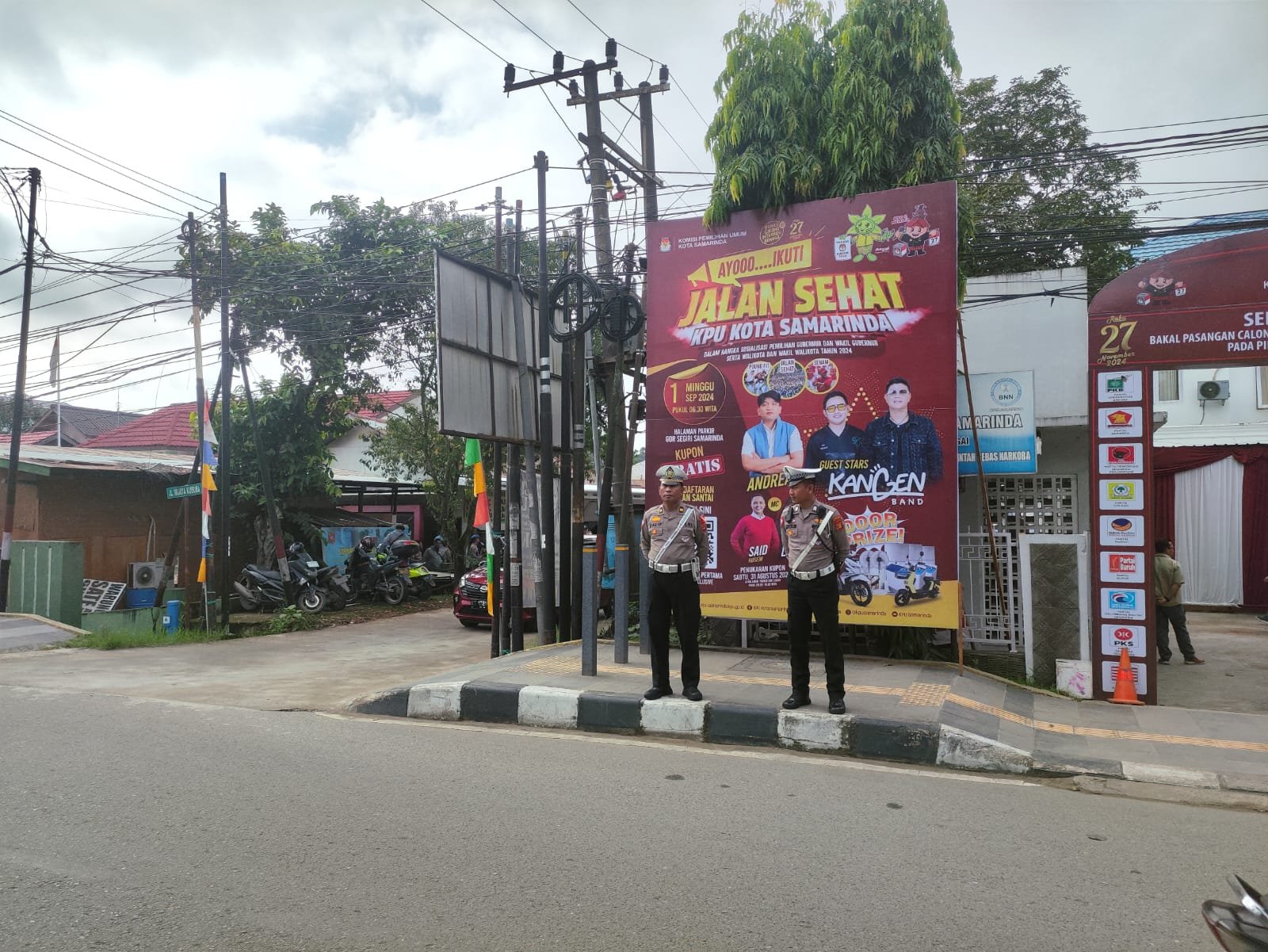 Ciptakan Situasi Aman, Personil Subsatgas Ops Mantap Praja Mahakam Patroli di Sekitar Kantor KPU Samarinda PROKALTIM 1 WhatsApp Image 2024 09 17 at 21.47.59 Ciptakan Situasi Aman, Personil Subsatgas Ops Mantap Praja Mahakam Patroli di Sekitar Kantor KPU Samarinda PROKALTIM