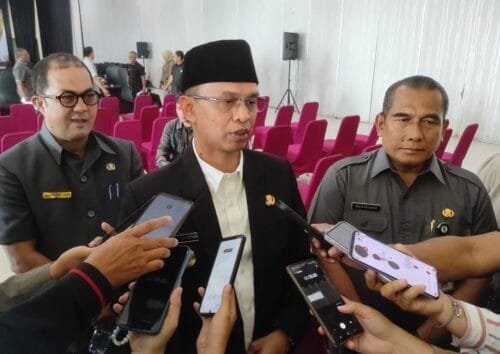 WhatsApp Image 2024 10 01 at 22.56.31 Ketua DPRD, Alwi Soroti Kegiatan-Kegiatan Tidak Boleh Ada yang Terlambat PROKALTIM