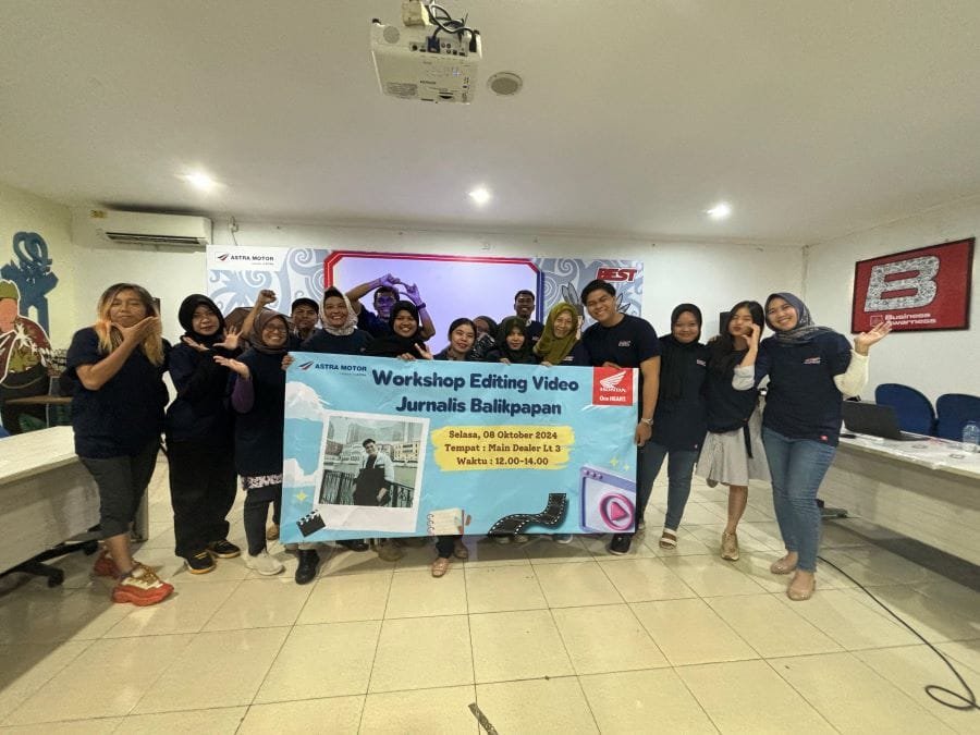 Astra Motor Kaltim 1 Adakan Workshop Editing Video Jurnalis Balikpapan PROKALTIM 1 WhatsApp Image 2024 10 08 at 19.45.20 Astra Motor Kaltim 1 Adakan Workshop Editing Video Jurnalis Balikpapan PROKALTIM