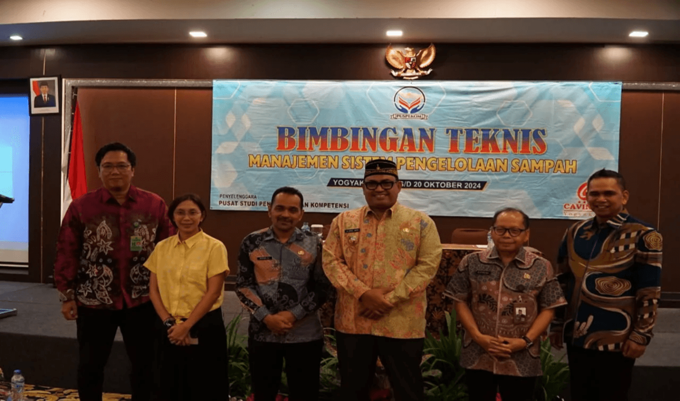 Bimtek Pengelolaan Sampah, Zainal Arifin Tekankan Pentingnya Menjaga Lingkungan dari Masalah Sampah PROKALTIM 1 Humas