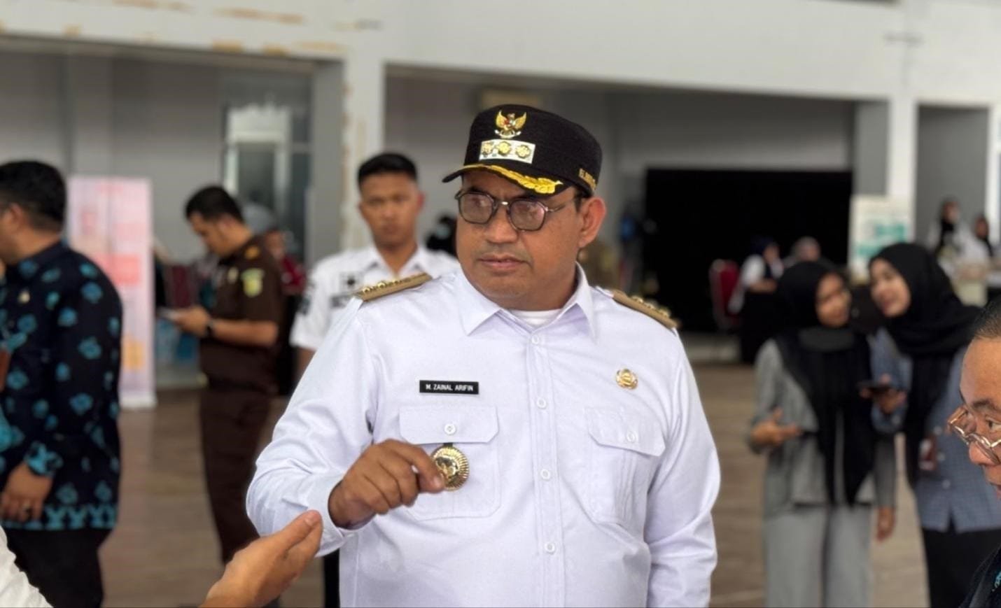 Pj Bupati Zainal Arifin Optimis, Job Fair Terserap Maksimal PROKALTIM 1 Penjabat (Pj) Bupati PPU, Muhammad Zainal Arifin.