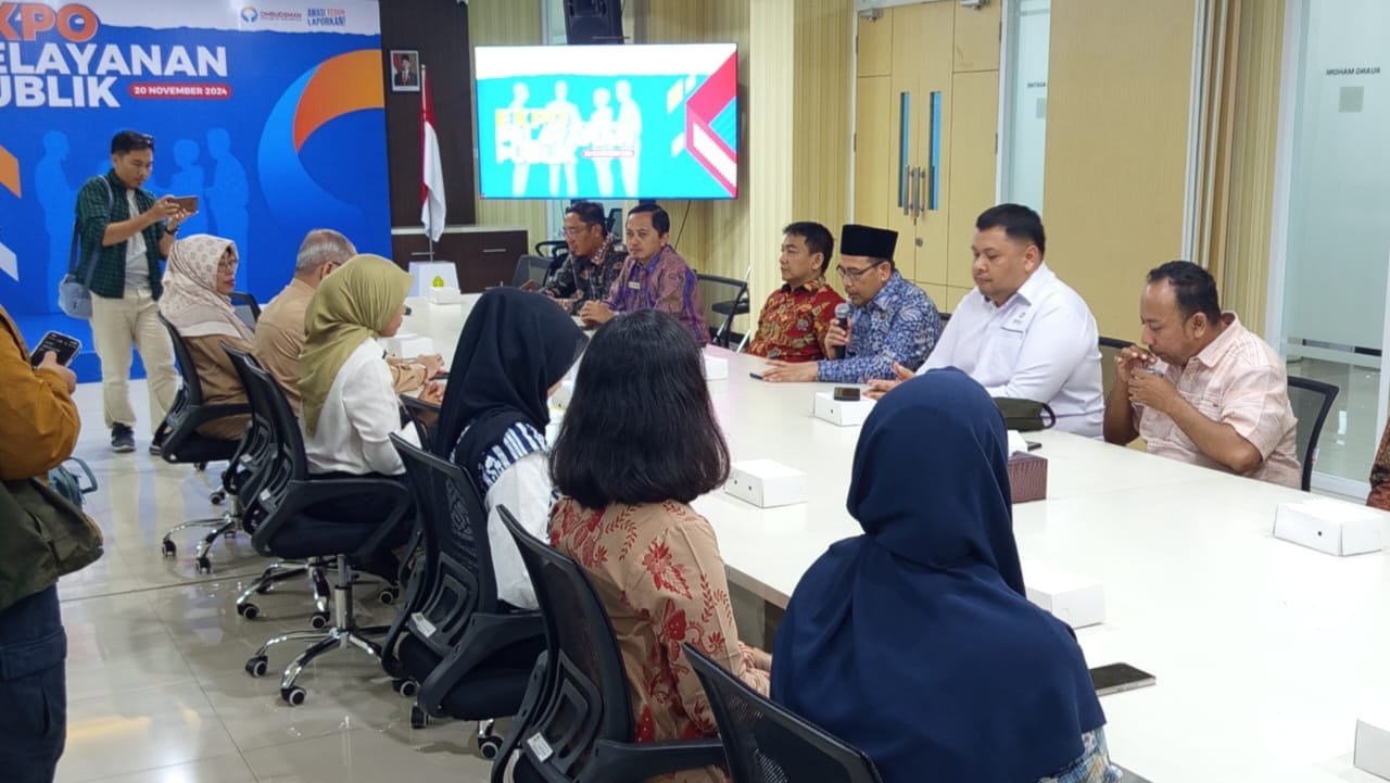 WhatsApp Image 2024 11 20 at 23.17.20 Rangkaian Agenda Rakernas, Ombudsman RI Kunjungi DPMPTSP PROKALTIM