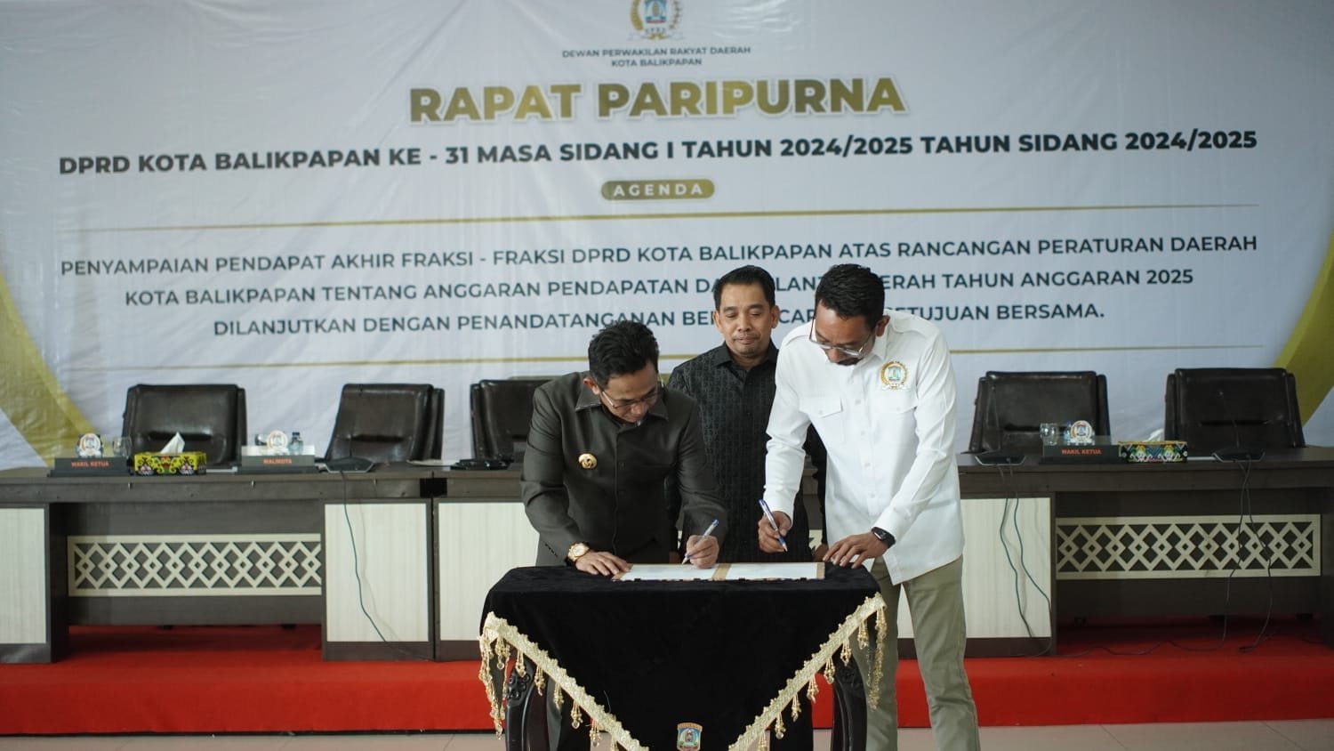 WhatsApp Image 2024 11 29 at 21.21.59 APBD Kota Balikpapan Tahun Anggaran 2025 Sebesar Rp 4,5 Triliun Lebih PROKALTIM