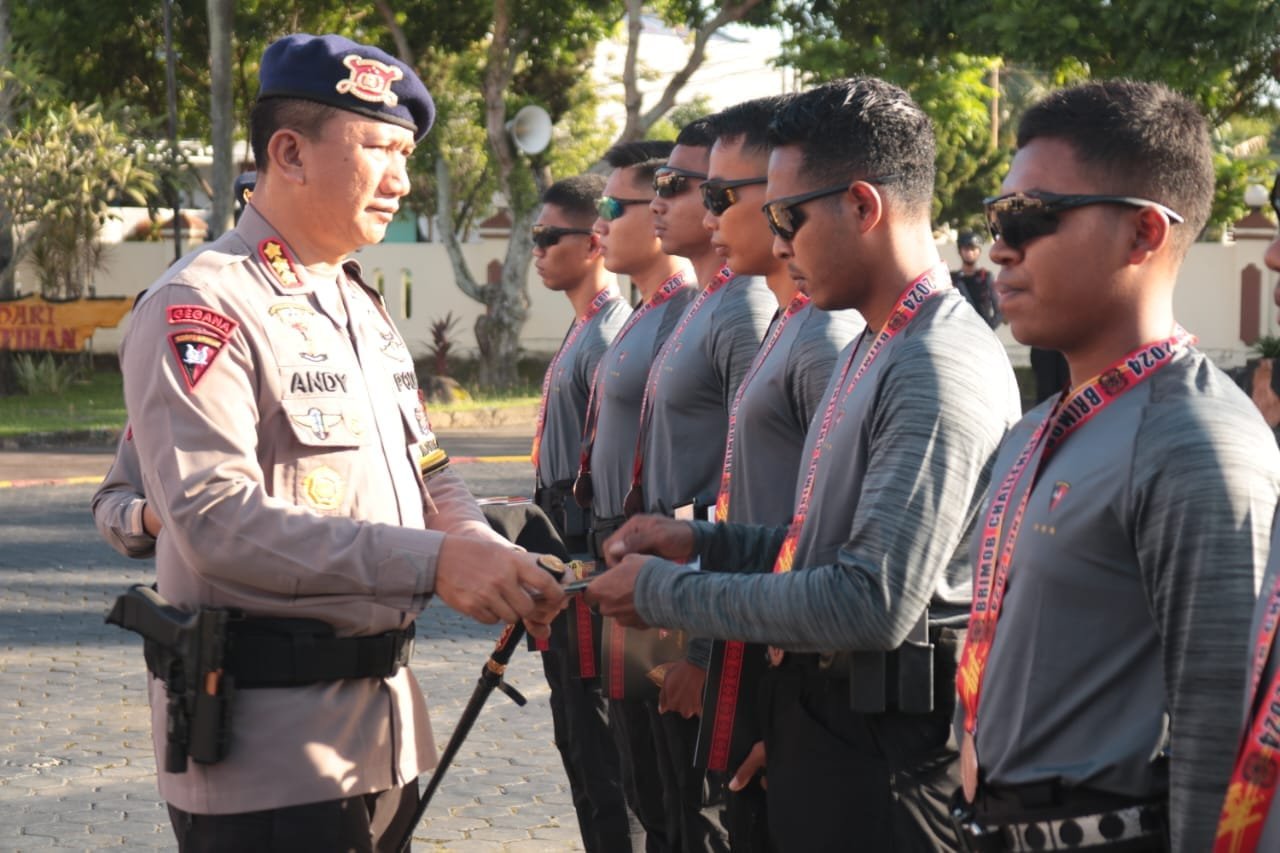 Brimob Polda Kaltim Raih Juara 3 dalam Brimob Challenge 2024, Kombes Andy Rifai Berikan Penghargaan PROKALTIM 1 WhatsApp Image 2024 12 18 at 20.09.32 Brimob Polda Kaltim Raih Juara 3 dalam Brimob Challenge 2024, Kombes Andy Rifai Berikan Penghargaan PROKALTIM