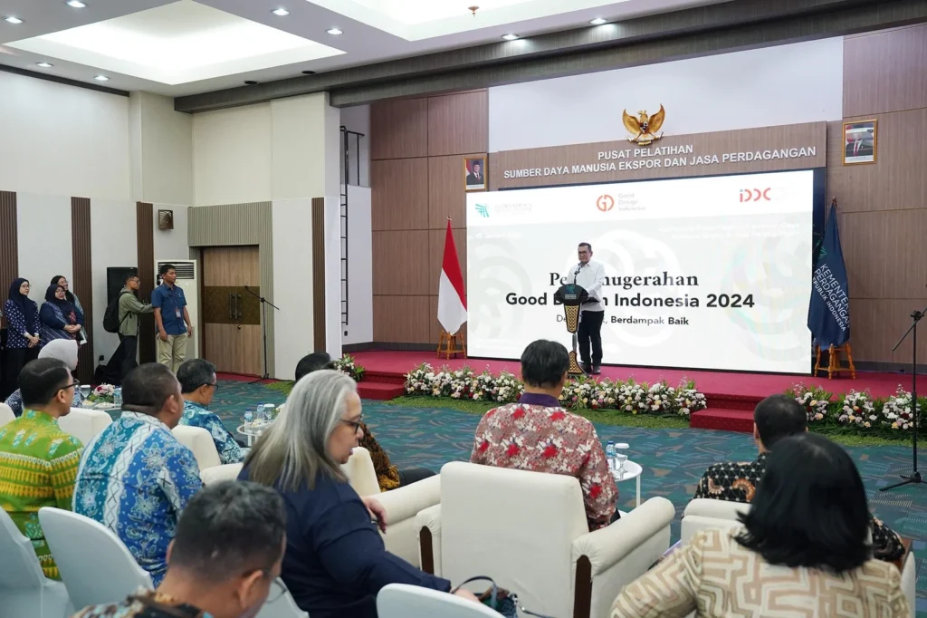 GDI Mendag Serahkan Penghargaan GDI 2024 dan Luncurkan GDI 2025 PROKALTIM