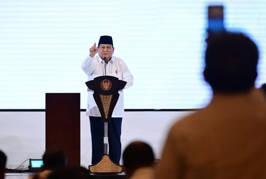 Prabowo 2048x1378 1 Bantah Hentikan Proyek Infrastruktur, Presiden Prabowo: Sebagian Diserahkan ke Swasta PROKALTIM