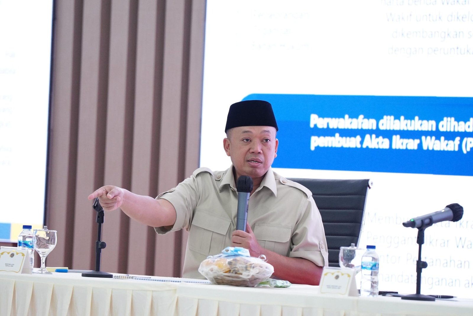 Berikan Kepastian Hukum terhadap Tanah Wakaf dan Rumah Ibadah, Menteri Nusron: Kita Akan Lakukan Percepatan di Tahun 2025 PROKALTIM 1 WhatsApp Image 2025 01 01 at 19.37.18 scaled Berikan Kepastian Hukum terhadap Tanah Wakaf dan Rumah Ibadah, Menteri Nusron: Kita Akan Lakukan Percepatan di Tahun 2025 PROKALTIM