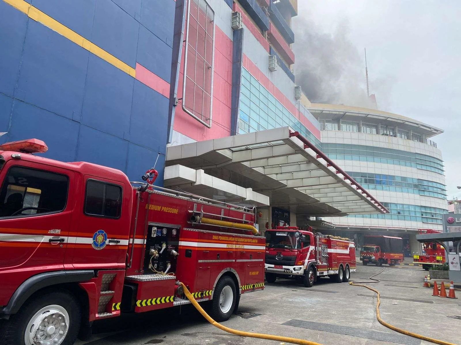 Banyak Fuel Gas Jadi Penyebab Kebakaran Glodok Plaza Sulit Dipadamkan PROKALTIM 1 WhatsApp Image 2025 01 16 at 14.05.23 Banyak Fuel Gas Jadi Penyebab Kebakaran Glodok Plaza Sulit Dipadamkan PROKALTIM