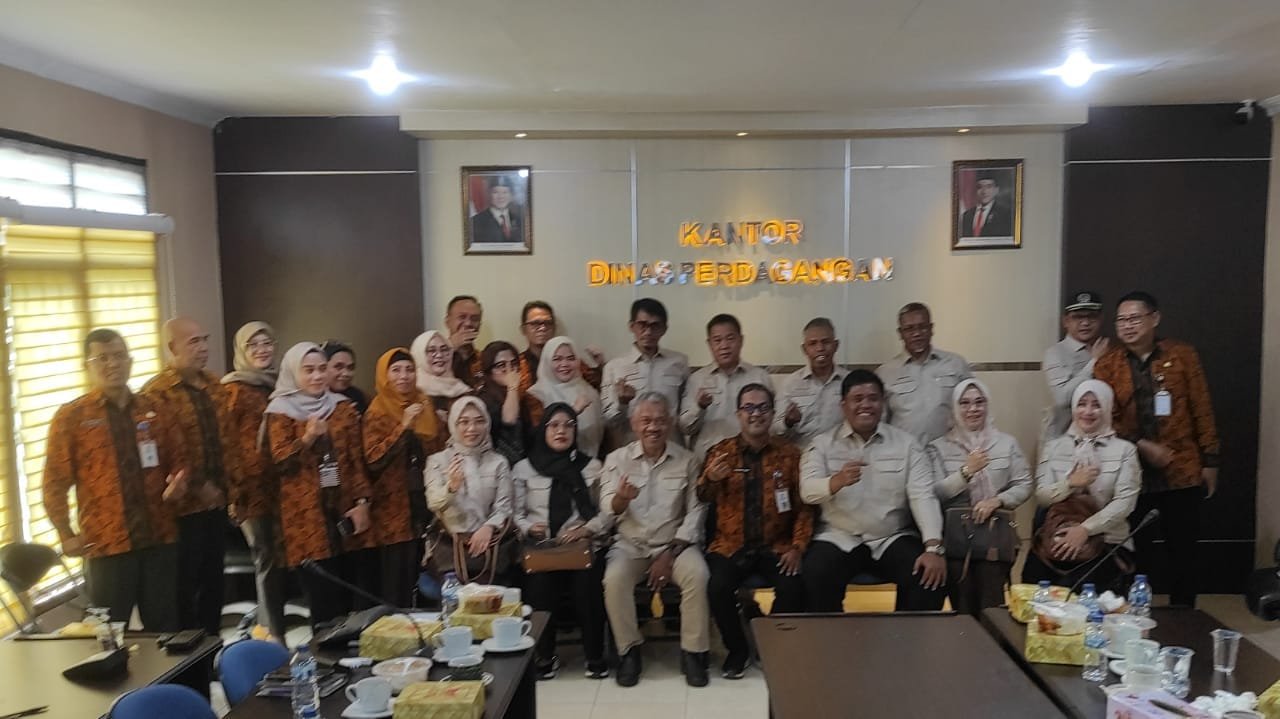 WhatsApp Image 2025 01 16 at 20.48.04 DPRD Balikpapan Diskusikan Pembangunan Pasar Induk dan Relokasi Pasar Loak Pandansari PROKALTIM