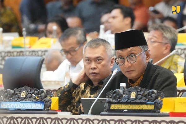 IMG 2971 Raker di Komisi V DPR, Pagu Indikatif Kementerian PU TA 2025 Disepakati Rp50,48 Triliun PROKALTIM
