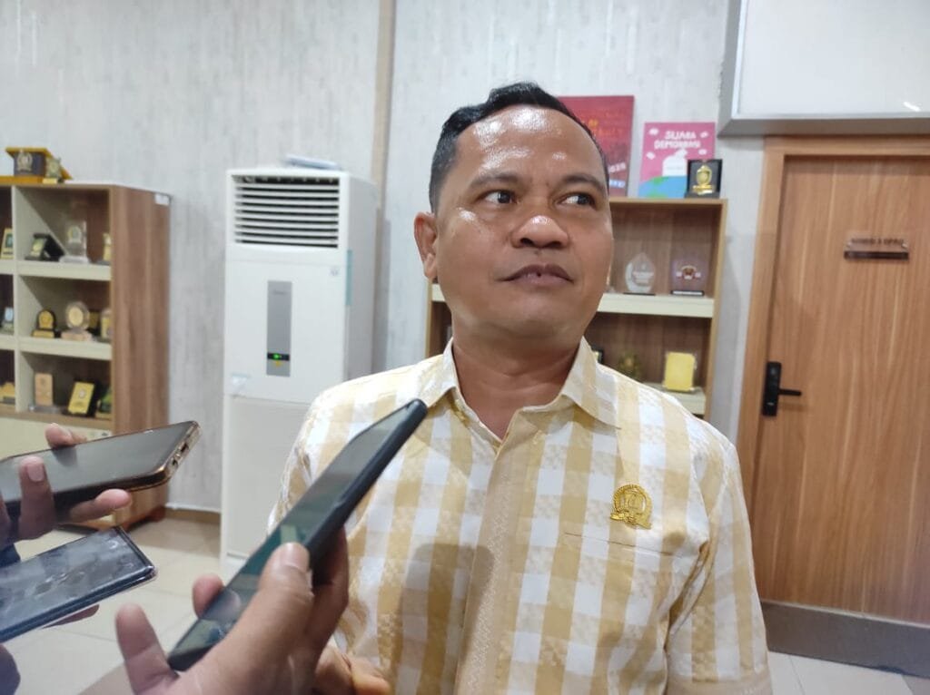 WhatsApp Image 2025 02 05 at 22.28.37 Komisi III DPRD dan Pemkot Balikpapan Rancang Sistem Kabel Bawah Tanah untuk Estetika Kota yang Lebih Modern PROKALTIM