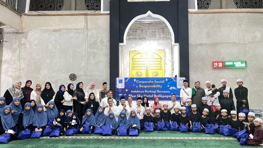 WhatsApp Image 2025 03 06 at 15.26.48 1 Blue Sky Hotel Balikpapan Gelar Kegiatan Berbagi di Bulan Ramadan, Bantu Yayasan Jamiatul Islamiyah PROKALTIM