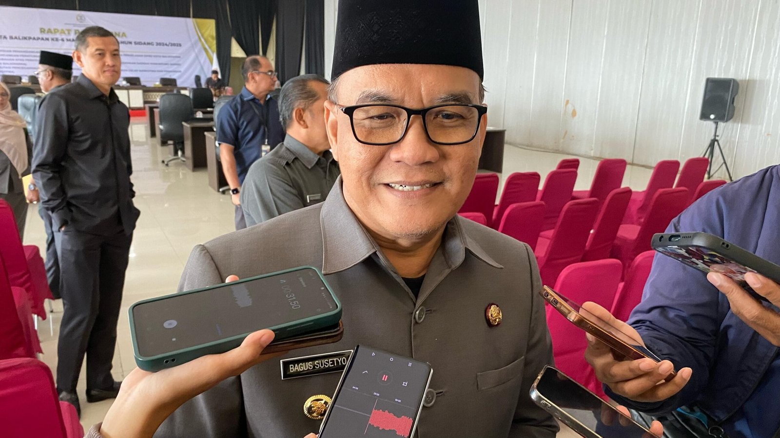 DPRD Balikpapan Bahas Revisi Perda dan Pencegahan Narkoba dalam Rapat Paripurna PROKALTIM 1 WhatsApp Image 2025 03 15 at 04.46.37 scaled DPRD Balikpapan Bahas Revisi Perda dan Pencegahan Narkoba dalam Rapat Paripurna PROKALTIM