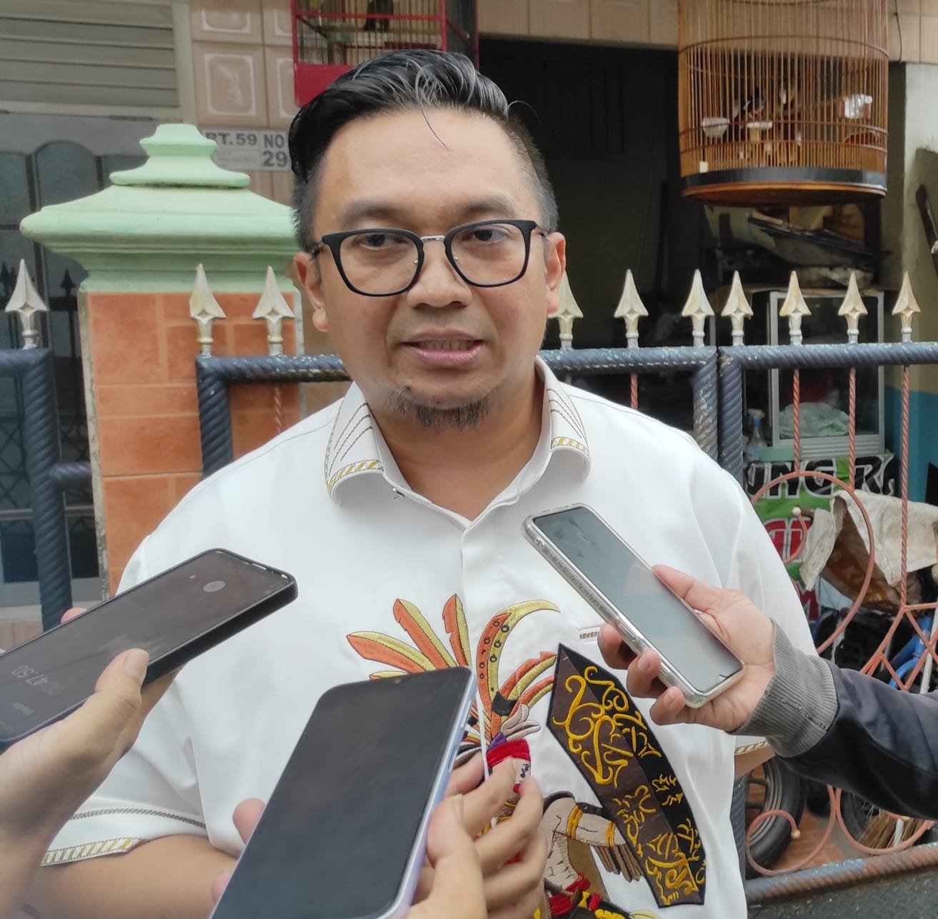 Anggota DPRD Kaltim, Nurhadi Soroti Mandeknya Pembangunan Rumah Sakit Balikpapan Timur: “Warga Sudah Terlalu Lama Menunggu” PROKALTIM 1 WhatsApp Image 2025 05 03 at 11.16.01 Anggota DPRD Kaltim, Nurhadi Soroti Mandeknya Pembangunan Rumah Sakit Balikpapan Timur: “Warga Sudah Terlalu Lama Menunggu” PROKALTIM