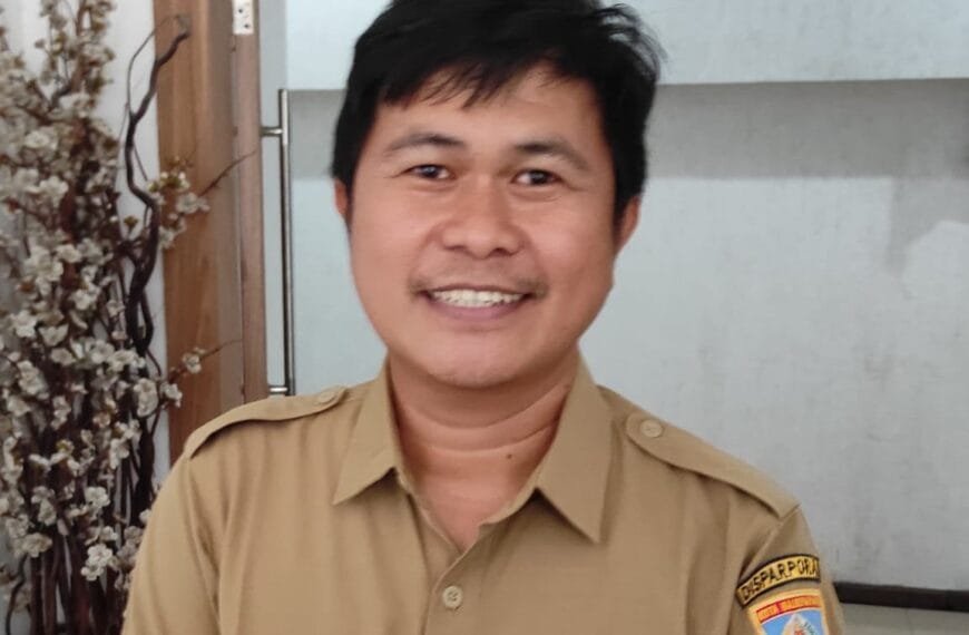 Viral Keluhan Wisatawan di Pantai Manggar, UPTD: Tiket dan Fasilitas Sesuai Aturan, Boleh Bawa Terpal