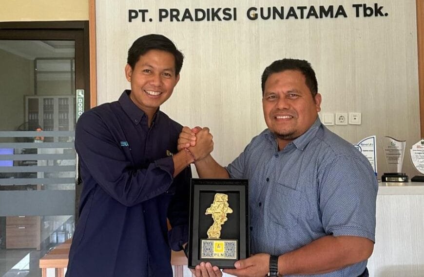 Kolaborasi PLN dan Pradiksi Gunatama Permudah Pembangunan Jaringan Listrik di Paser