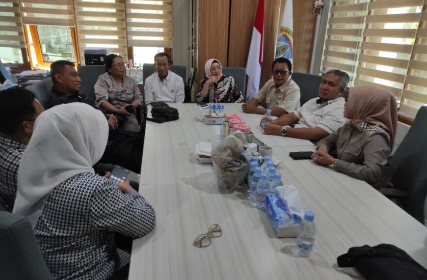 DPRD Banggai Pelajari Pengalaman Balikpapan, Bahas Pajak dan Retribusi