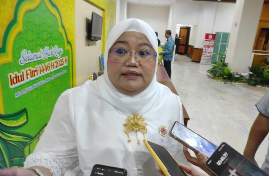 Warga Balikpapan Dilibatkan dalam Perbaikan Drainase Lewat Program Padat Karya