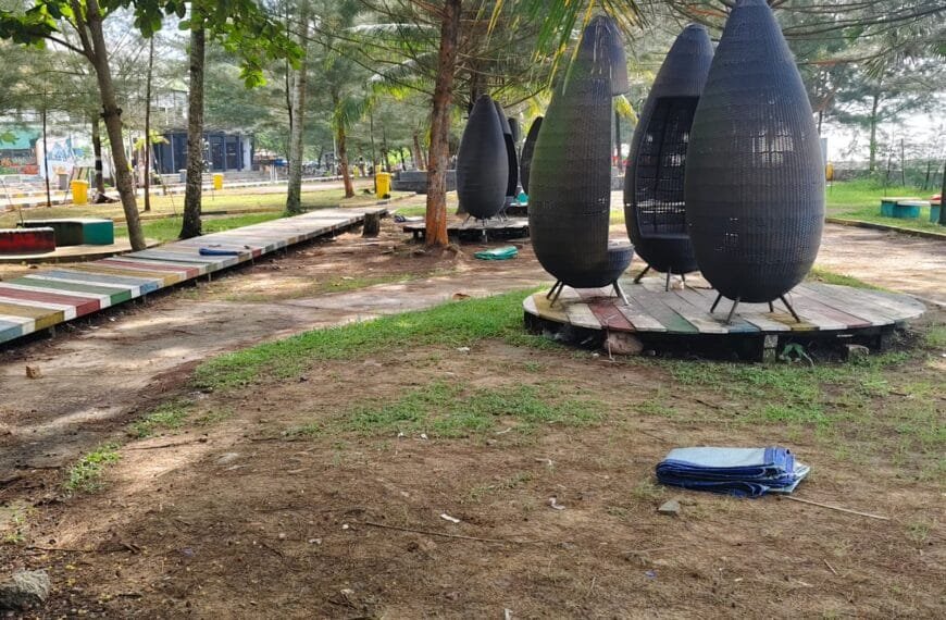 UMKM di Pantai Manggar Sepi, Taufik Qul Rahman Soroti Isu Jual Beli Lapak