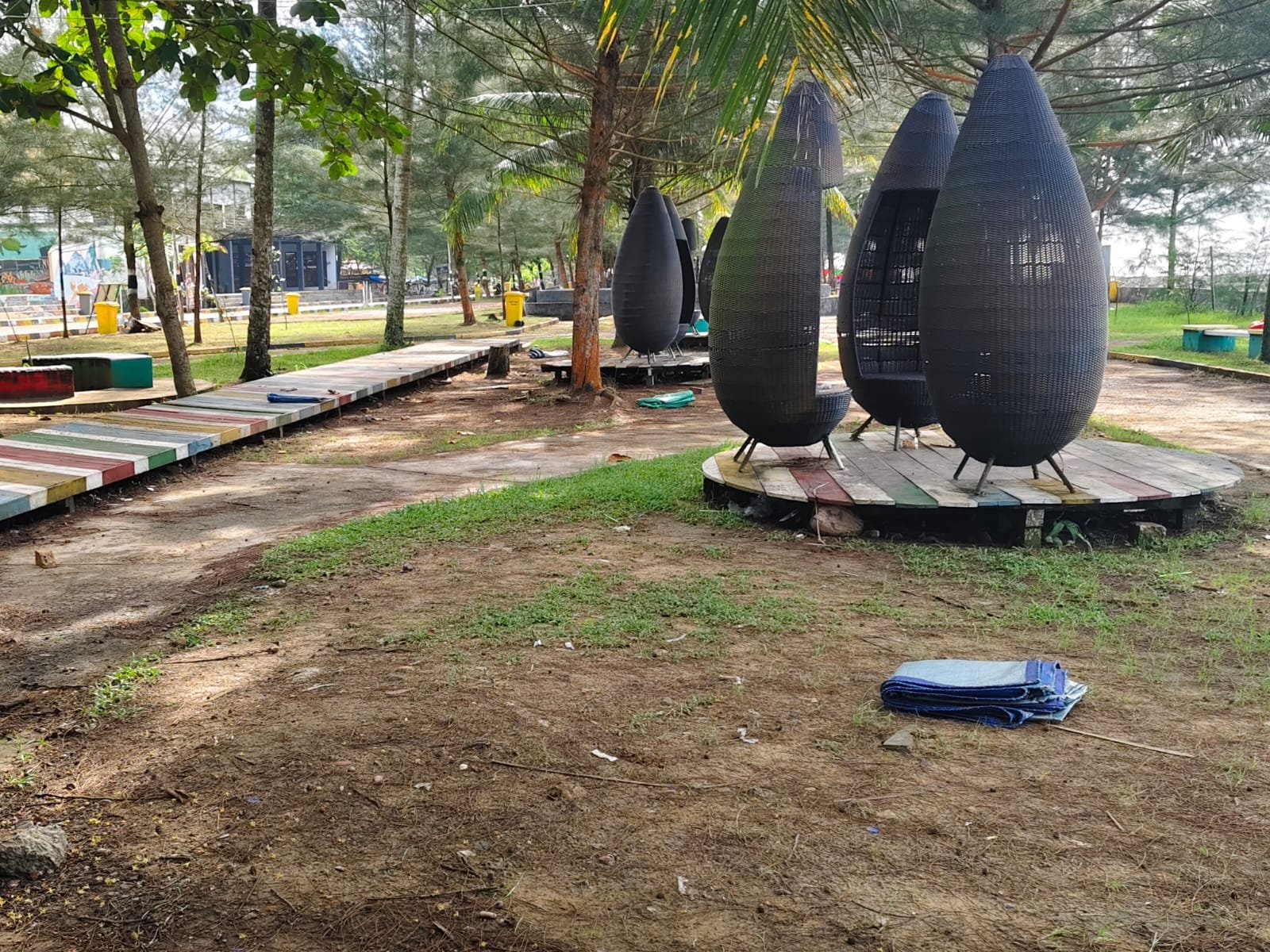 WhatsApp Image 2025 07 28 at 19.29.57 UMKM di Pantai Manggar Sepi, Taufik Qul Rahman Soroti Isu Jual Beli Lapak PROKALTIM