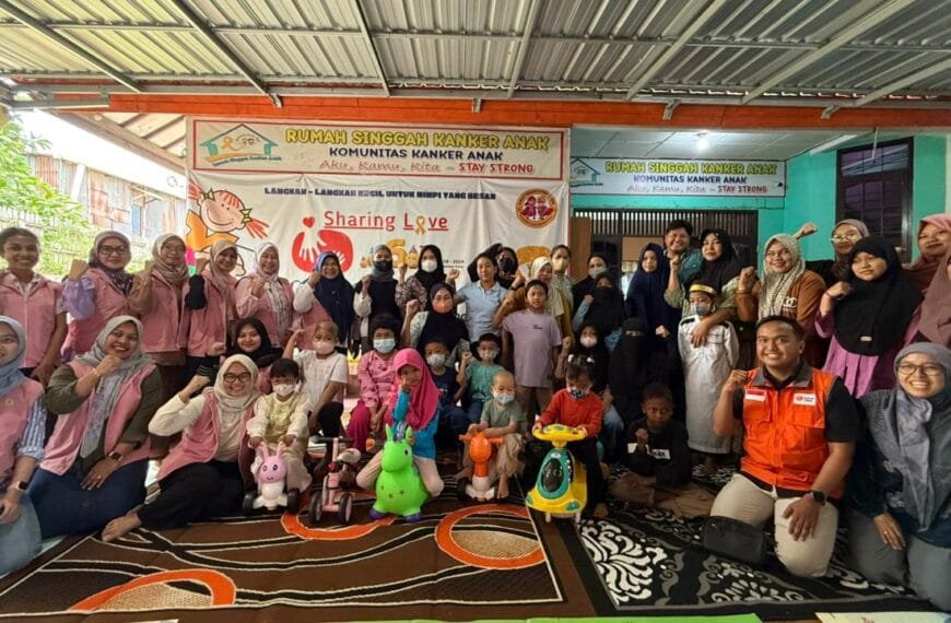 Senyum di Rumah Singgah: Kisah Para Srikandi PLN Menerangi Harapan Pejuang Cilik di Balikpapan