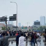 Demo 25 Agustus di DPR Memanas, Tol Dalam Kota hingga Gatot Subroto Ditutup
