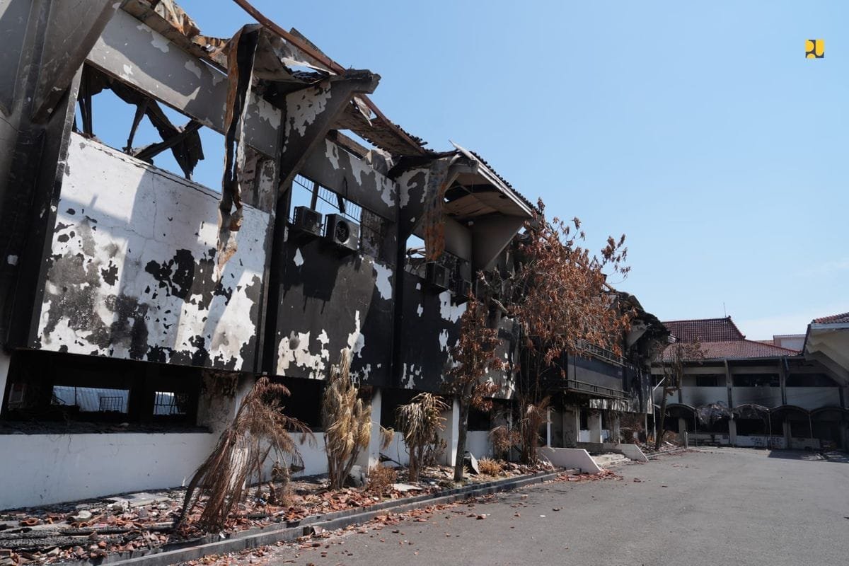 Menteri PU: Penanganan Kerusakan Pasca Demo di Pekalongan Capai Rp90 miliar PROKALTIM 1 68be7ebe9a69a Menteri PU: Penanganan Kerusakan Pasca Demo di Pekalongan Capai Rp90 miliar PROKALTIM