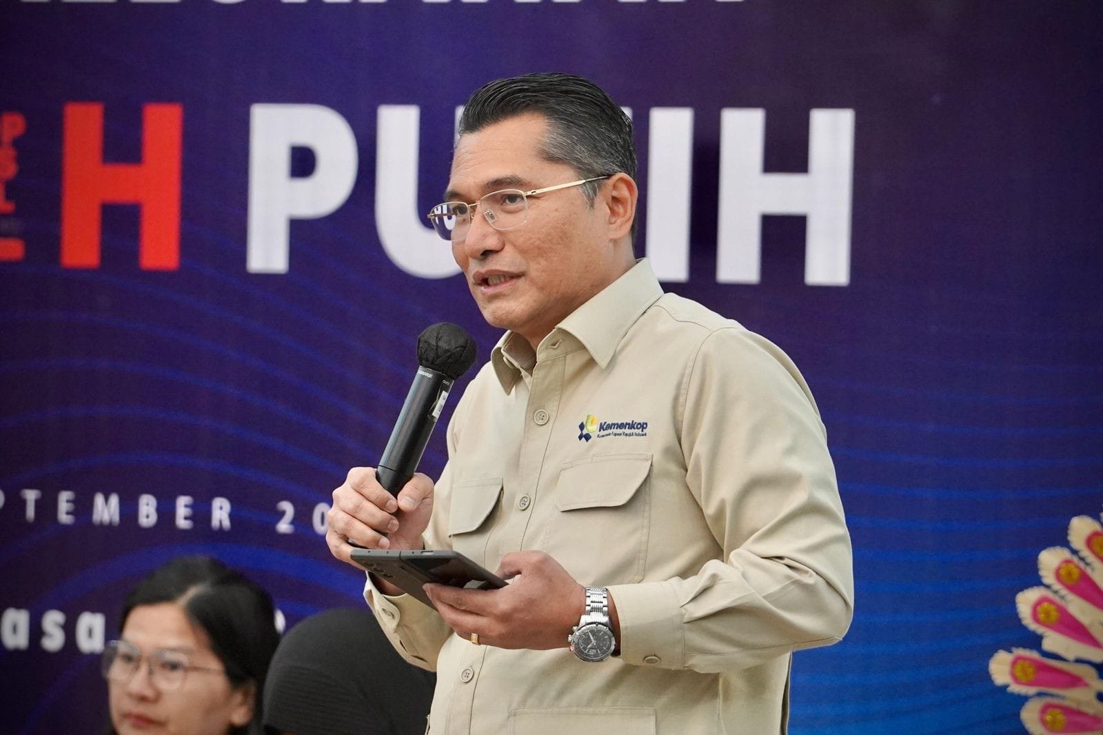 Kemenkop Perkuat Digitalisasi Kopdes Merah Putih Guna Optimalkan Pelayanan Kemenkop Perkuat Digitalisasi Kopdes Merah Putih Guna Optimalkan Pelayanan PROKALTIM