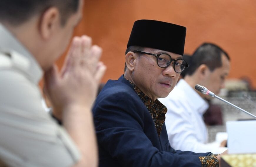 Komisi V DPR dan Kemendes Sepakat Seluruh Desa Dilepaskan Statusnya dari Kawasan Hutan