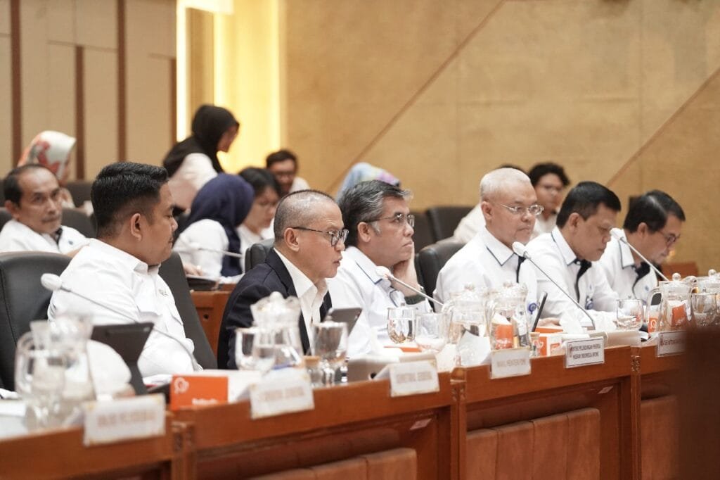 Penyerapan Anggaran KemenP2MI Mukhtarudin Harus Goal Oriented dan Berdampak Nyata Bagi Pekerja Migran Indonesia Penyerapan Anggaran KemenP2MI, Mukhtarudin: Harus Goal Oriented dan Berdampak Nyata Bagi Pekerja Migran Indonesia PROKALTIM