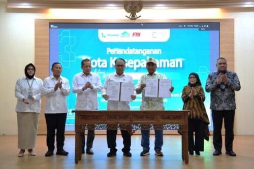 Kemenkop dan Perguruan Tinggi Sinergi Majukan SDM Kopdes Merah Putih PROKALTIM 6 WhatsApp Image 2025 09 01 at 16.06.39 696x464 1 Kemenkop dan Perguruan Tinggi Sinergi Majukan SDM Kopdes Merah Putih PROKALTIM