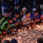 1.000 Lilin untuk Affan, Ojol Balikpapan Hening dalam Doa