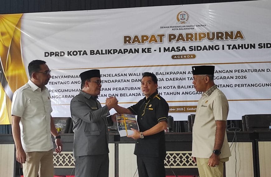 DPRD Balikpapan Bahas APBD 2026 dan Pertanggungjawaban APBD 2024 dalam Rapat Paripurna