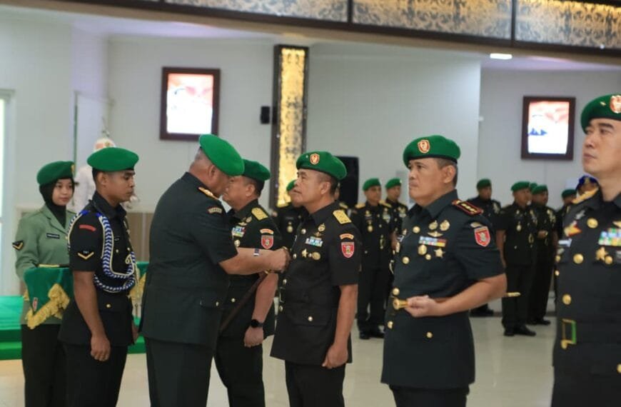 Kodam VI/Mulawarman Sambut Pejabat Baru, Lepas dengan Kehangatan
