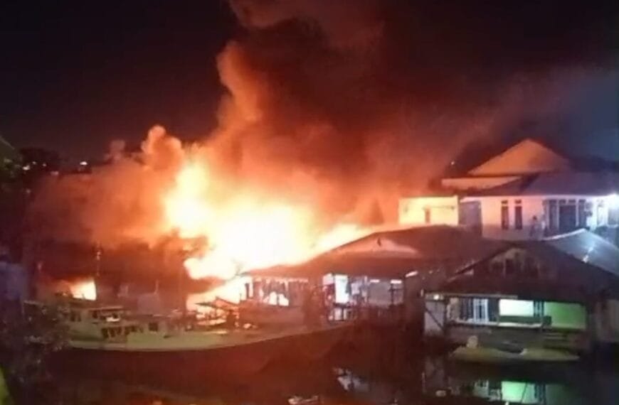 Kebakaran Landa Permukiman Padat di Damai Balikpapan Selatan, Tiga Rumah Ludes