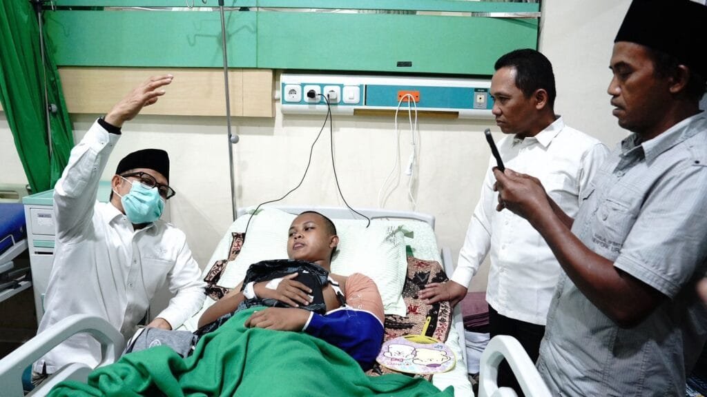 Cak Imin Dapuk Korban Musibah Pondok Al Khoziny Jadi Anak Angkat Cak Imin Dapuk Korban Musibah Pondok Al-Khoziny Jadi Anak Angkat PROKALTIM