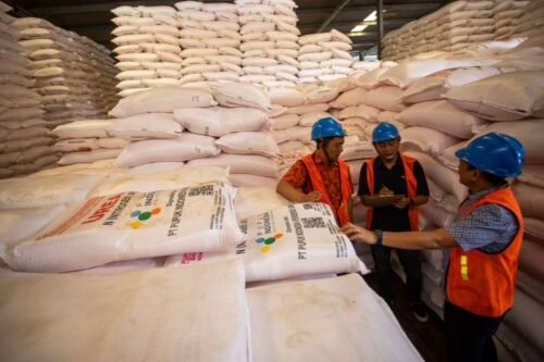 HET Pupuk Turun 20 Persen, DPR: Ringankan beban petani PROKALTIM 7 HET Pupuk Turun 20 Persen HET Pupuk Turun 20 Persen, DPR: Ringankan beban petani PROKALTIM