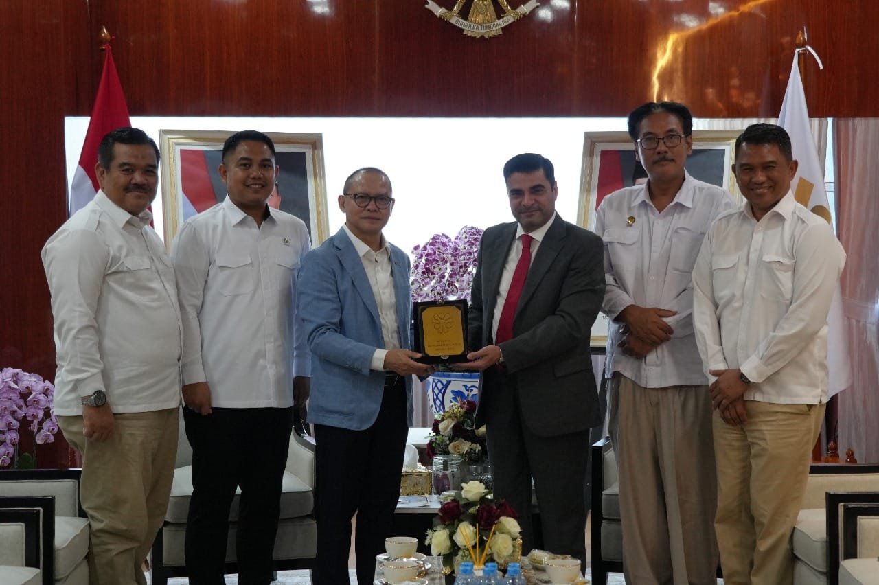 KemenP2MI Bahas Peluang Penempatan Pekerja Migran Indonesia ke Yordania KemenP2MI Bahas Peluang Penempatan Pekerja Migran Indonesia ke Yordania PROKALTIM