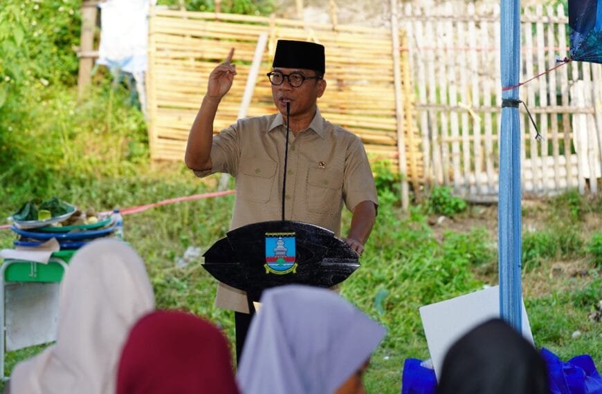 Mendes PDT Pastikan Manfaat Program MBG Sampai ke Ibu Hamil dan Anak Desa