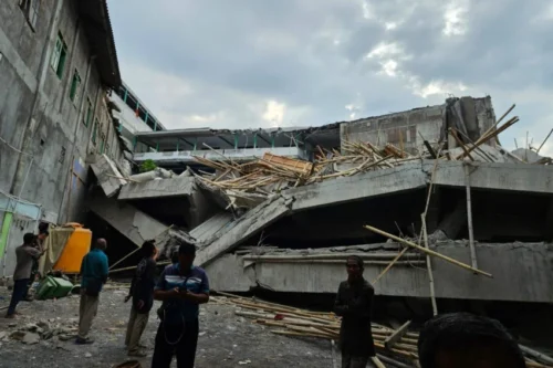 Musala Ponpes Al Khoziny Ambruk Cak Imin Instruksikan PKB Turun Membantu Musala Ponpes Al-Khoziny Ambruk, Cak Imin Instruksikan PKB Turun Membantu PROKALTIM