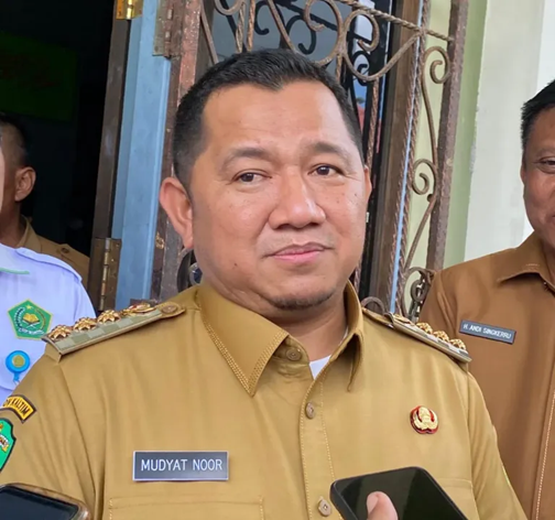 Picture12 1 Bupati Mudyat Noor Instruksikan Dinas Pendidikan Fasilitasi Siswa Sekolah  PROKALTIM